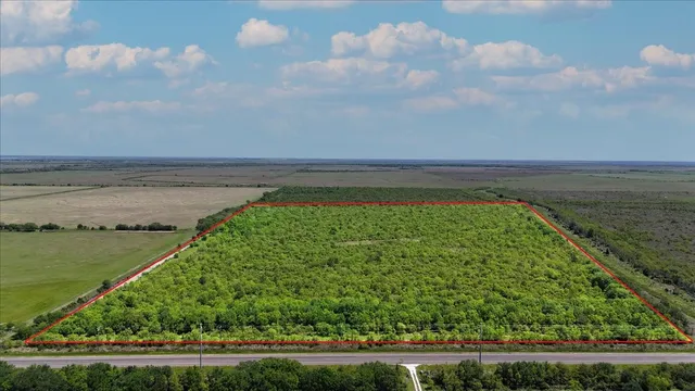 $1,425,000 | 0 Hwy 124 Stowell Tx 77661, Winnie, TX 77665