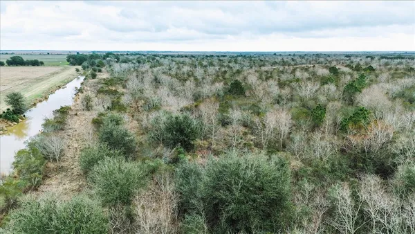$1,425,000 | 0 Hwy 124 Stowell Tx 77661, Winnie, TX 77665