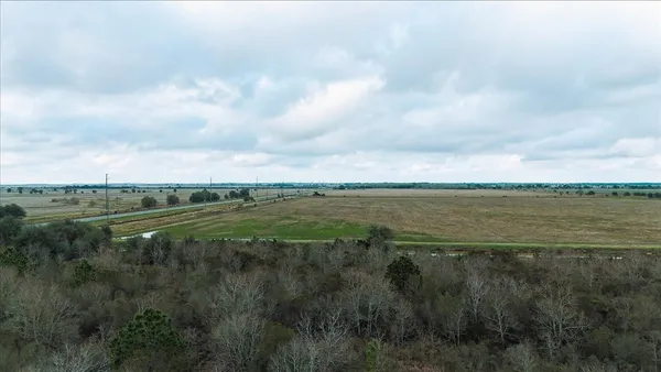 $1,425,000 | 0 Hwy 124 Stowell Tx 77661, Winnie, TX 77665