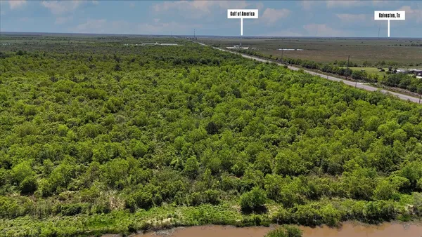 $1,425,000 | 0 Hwy 124 Stowell Tx 77661, Winnie, TX 77665