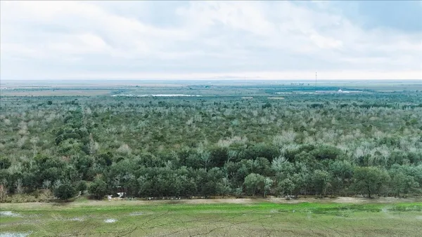$1,425,000 | 0 Hwy 124 Stowell Tx 77661, Winnie, TX 77665