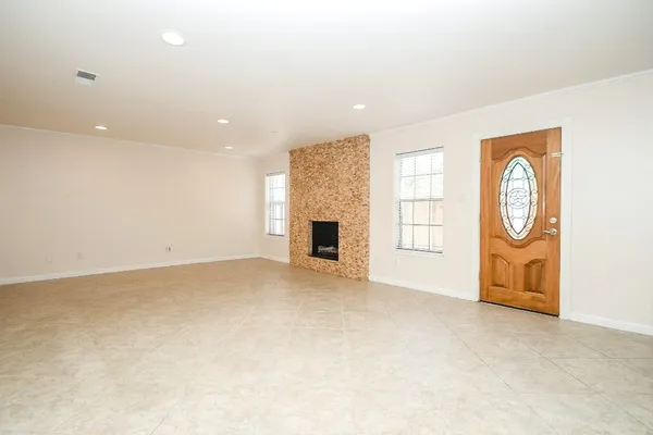 $2,500 | 13240 Trail Hollow Drive, Unit 3240, Houston, TX 77079