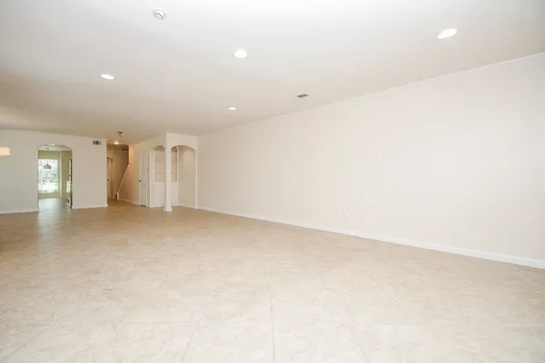 $2,500 | 13240 Trail Hollow Drive, Unit 3240, Houston, TX 77079