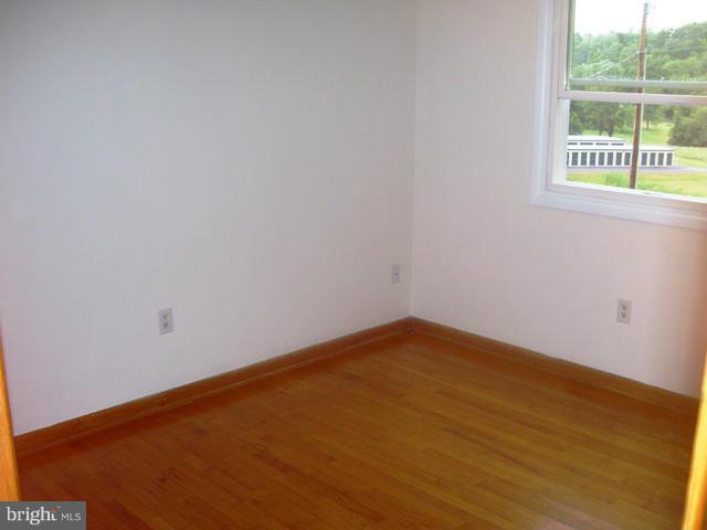 11911 Old Legislative Road Southwest Midlothian, MD 21532 - Photo 14 of 30 Bedroom