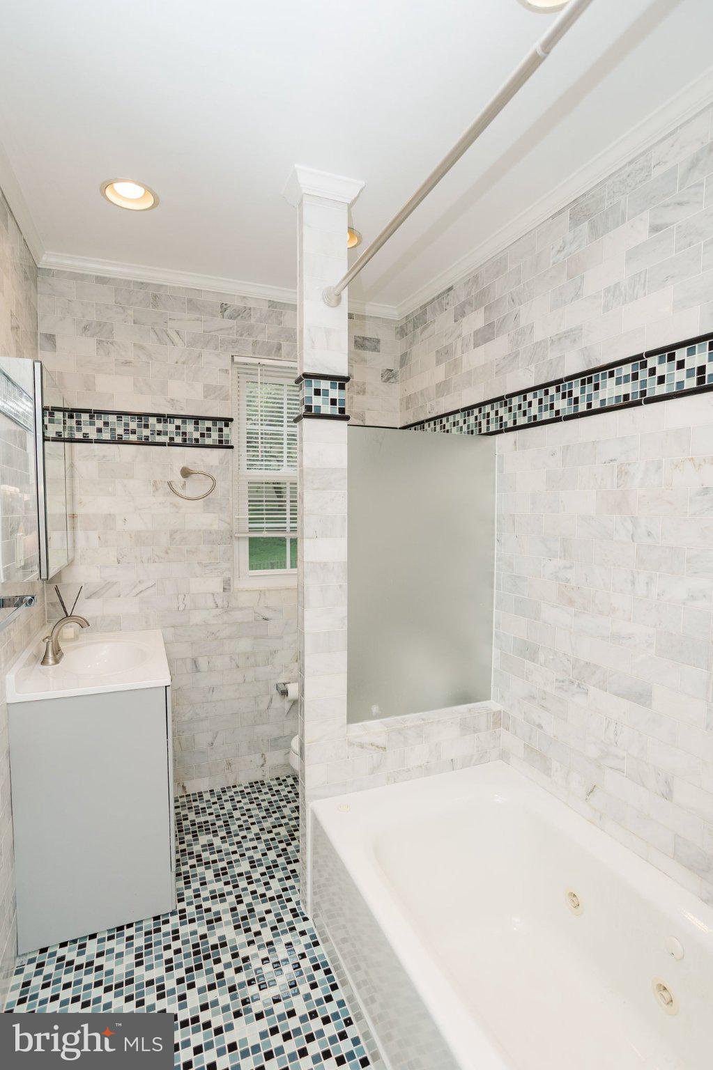 2908 13th Road South, Unit 102 Arlington, VA 22204 - Photo 10 of 26 Gallery Image 10