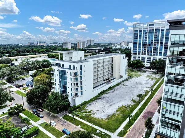 $4,490 | 525 East Jackson Street, Orlando, FL 32801