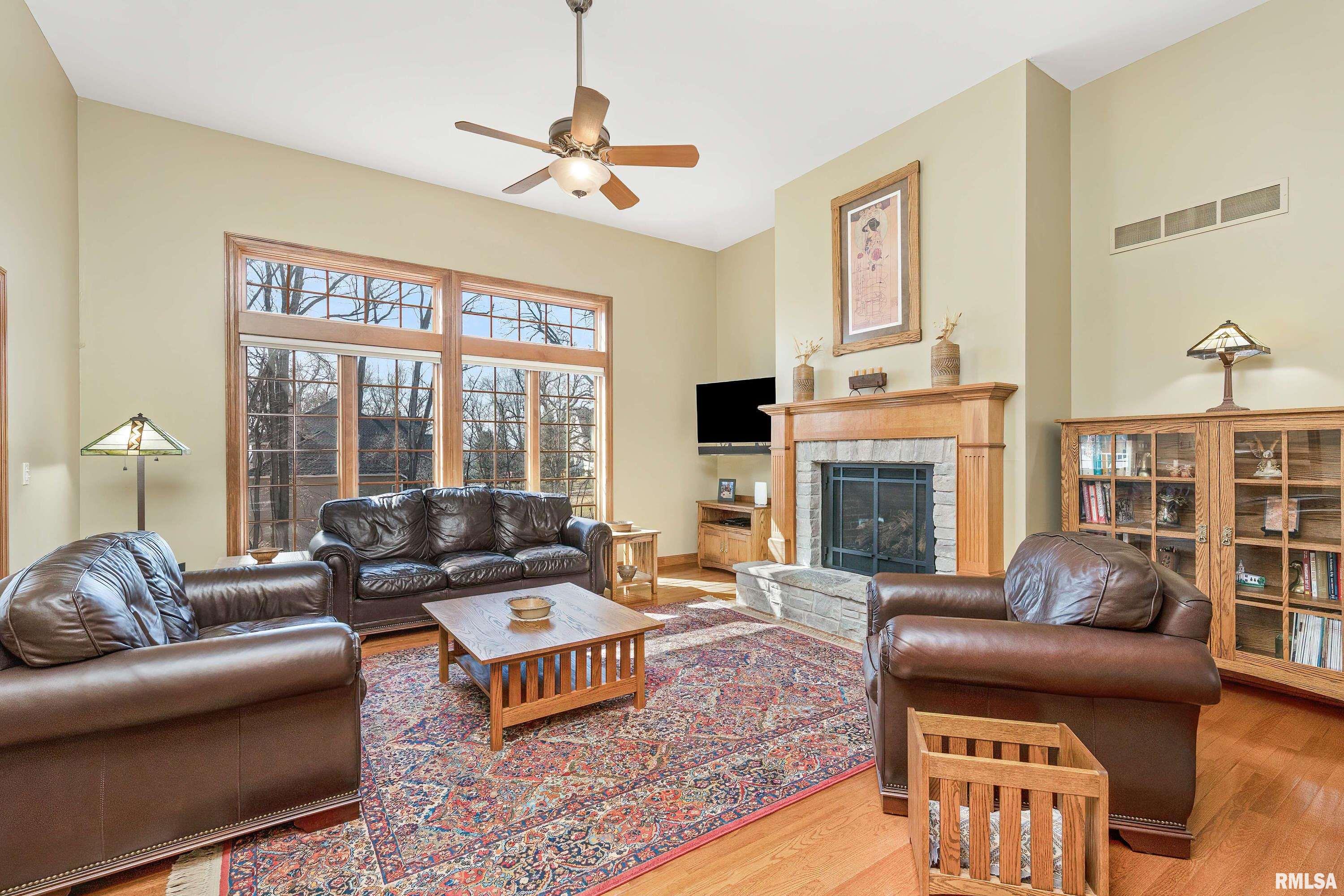 6905 Little Cabin Road Bettendorf, IA 52722 - Photo 12 of 49 Gallery Image 12