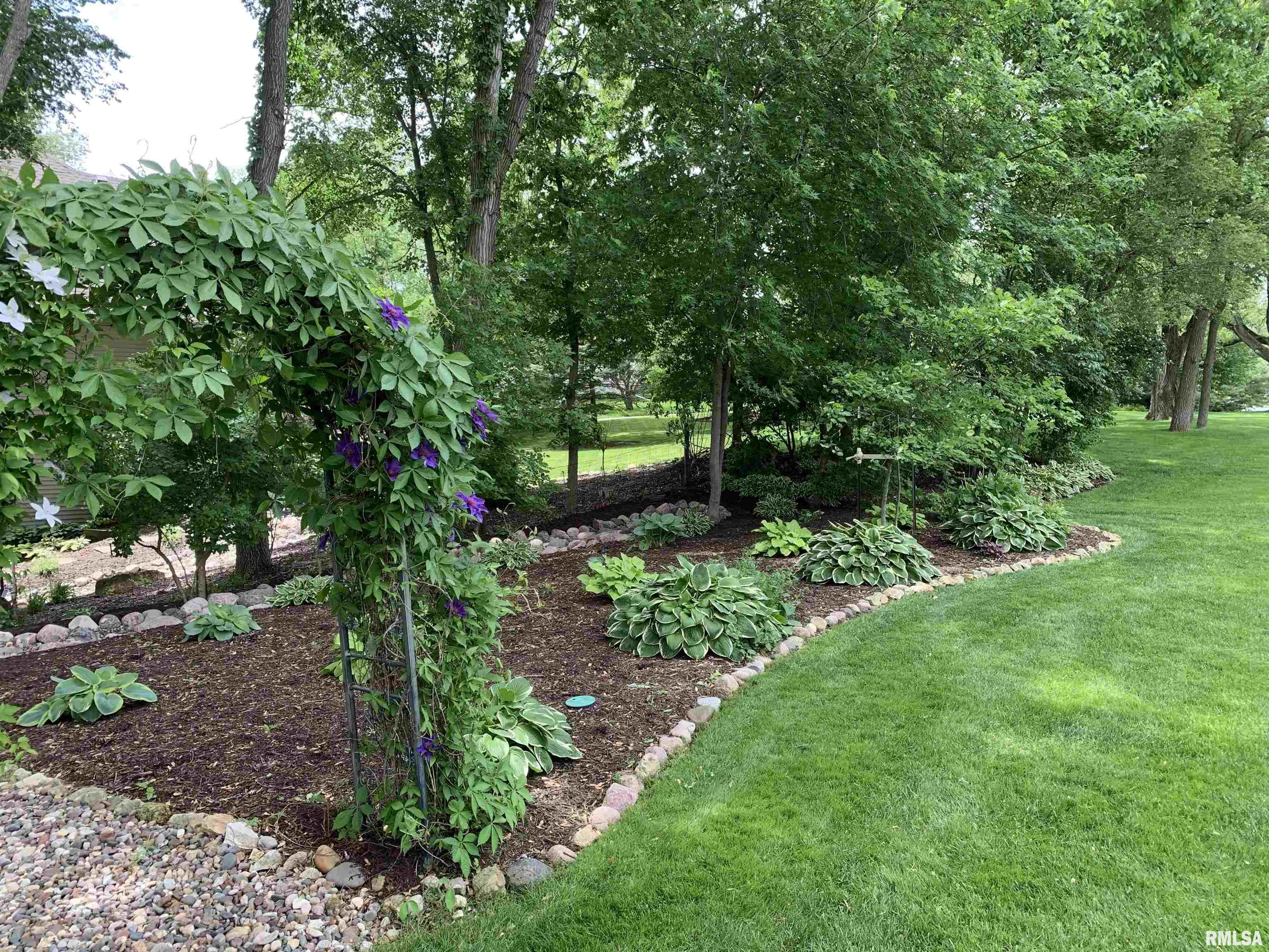 6905 Little Cabin Road Bettendorf, IA 52722 - Photo 40 of 49 Gallery Image 40