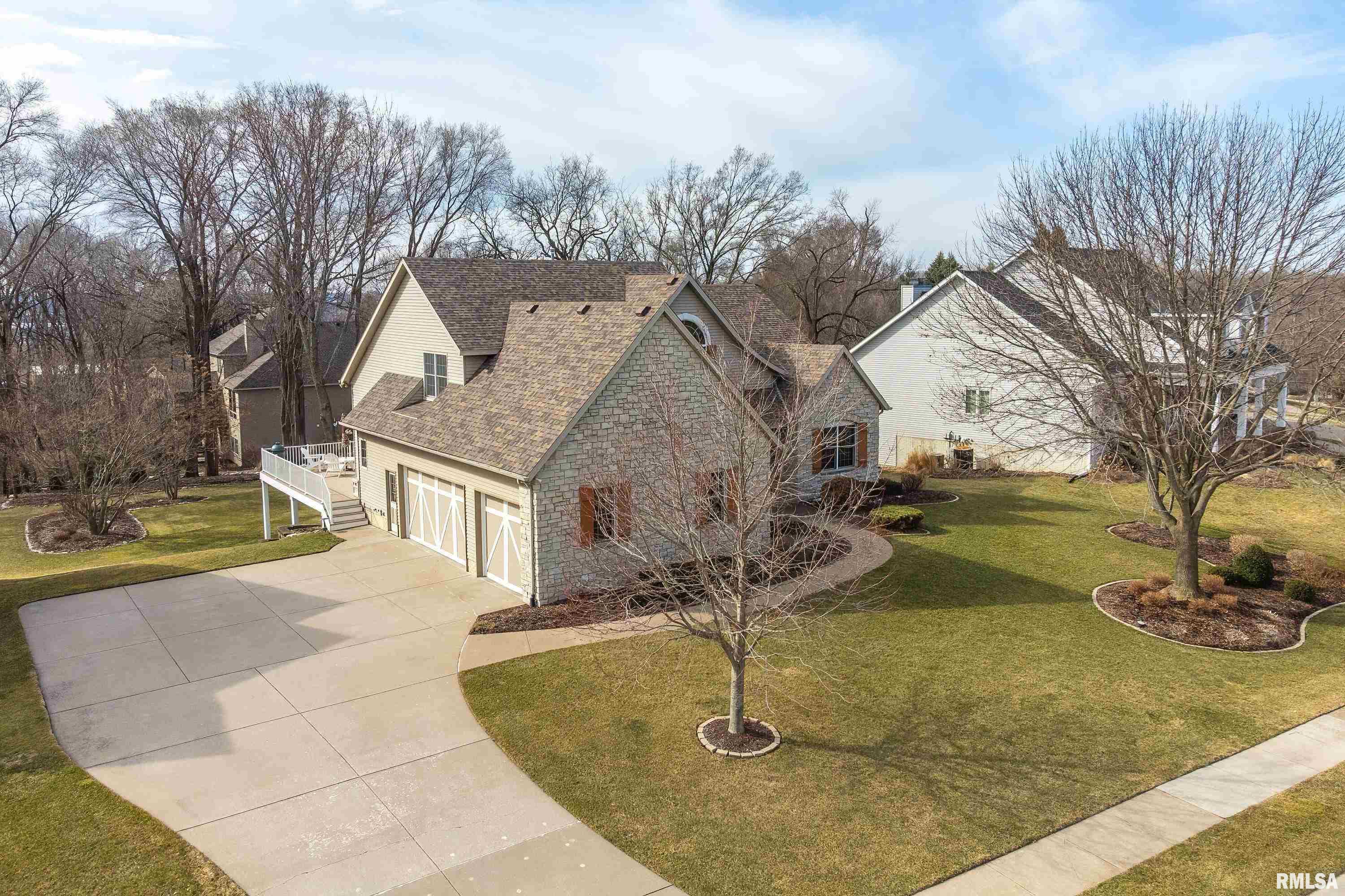 6905 Little Cabin Road Bettendorf, IA 52722 - Photo 4 of 49 Gallery Image 4