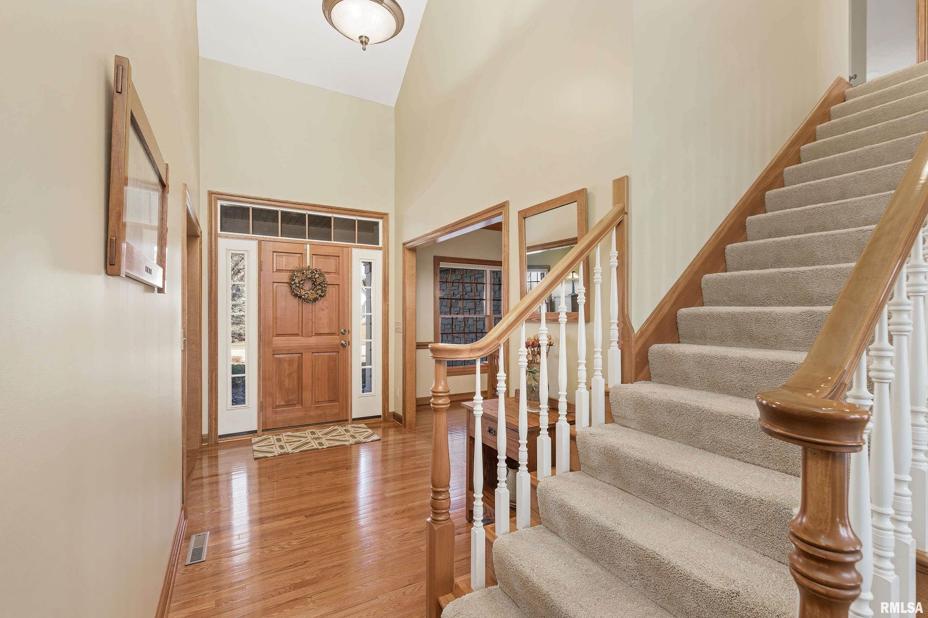 6905 Little Cabin Road Bettendorf, IA 52722 - Photo 6 of 49 Gallery Image 6