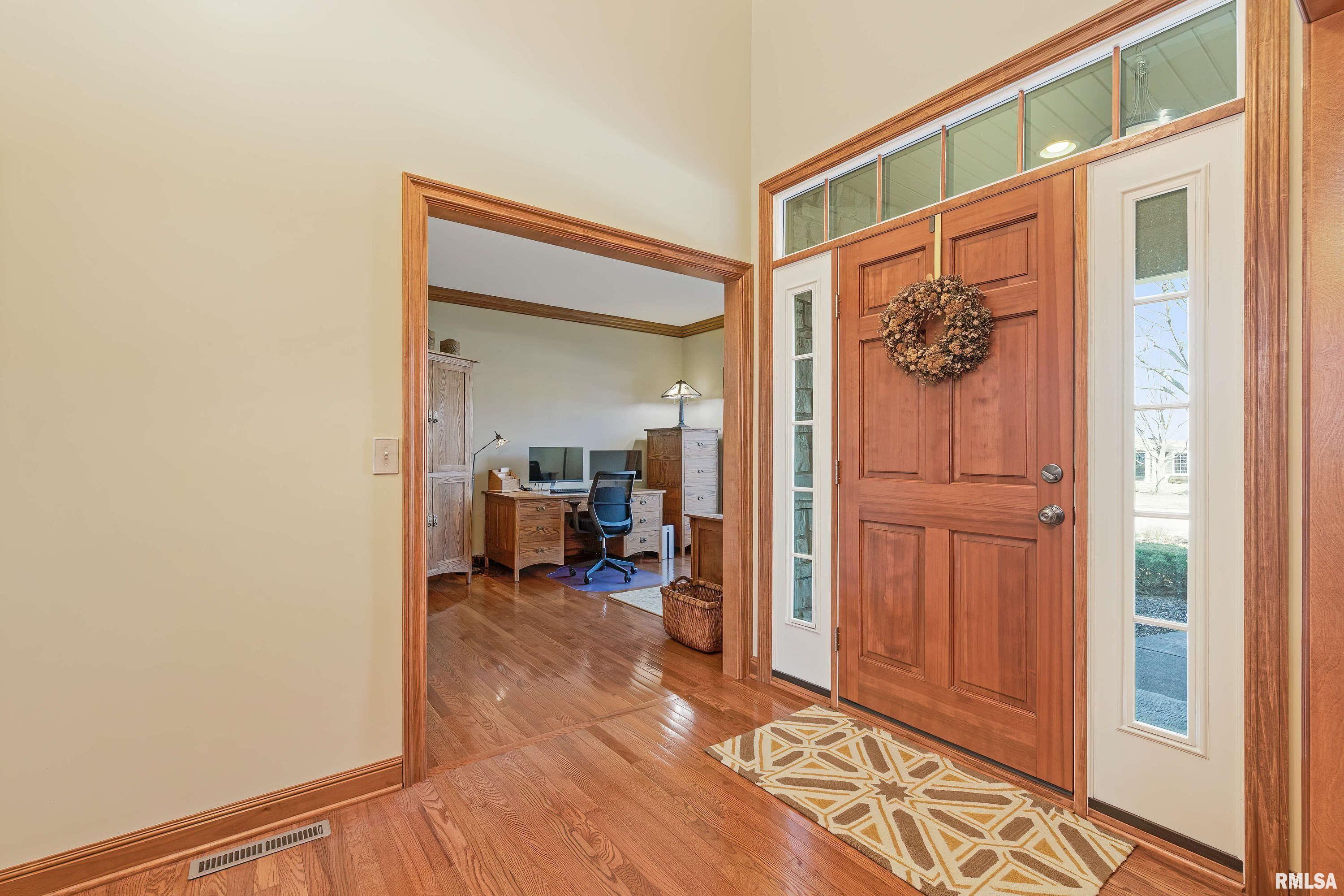 6905 Little Cabin Road Bettendorf, IA 52722 - Photo 9 of 49 Gallery Image 9