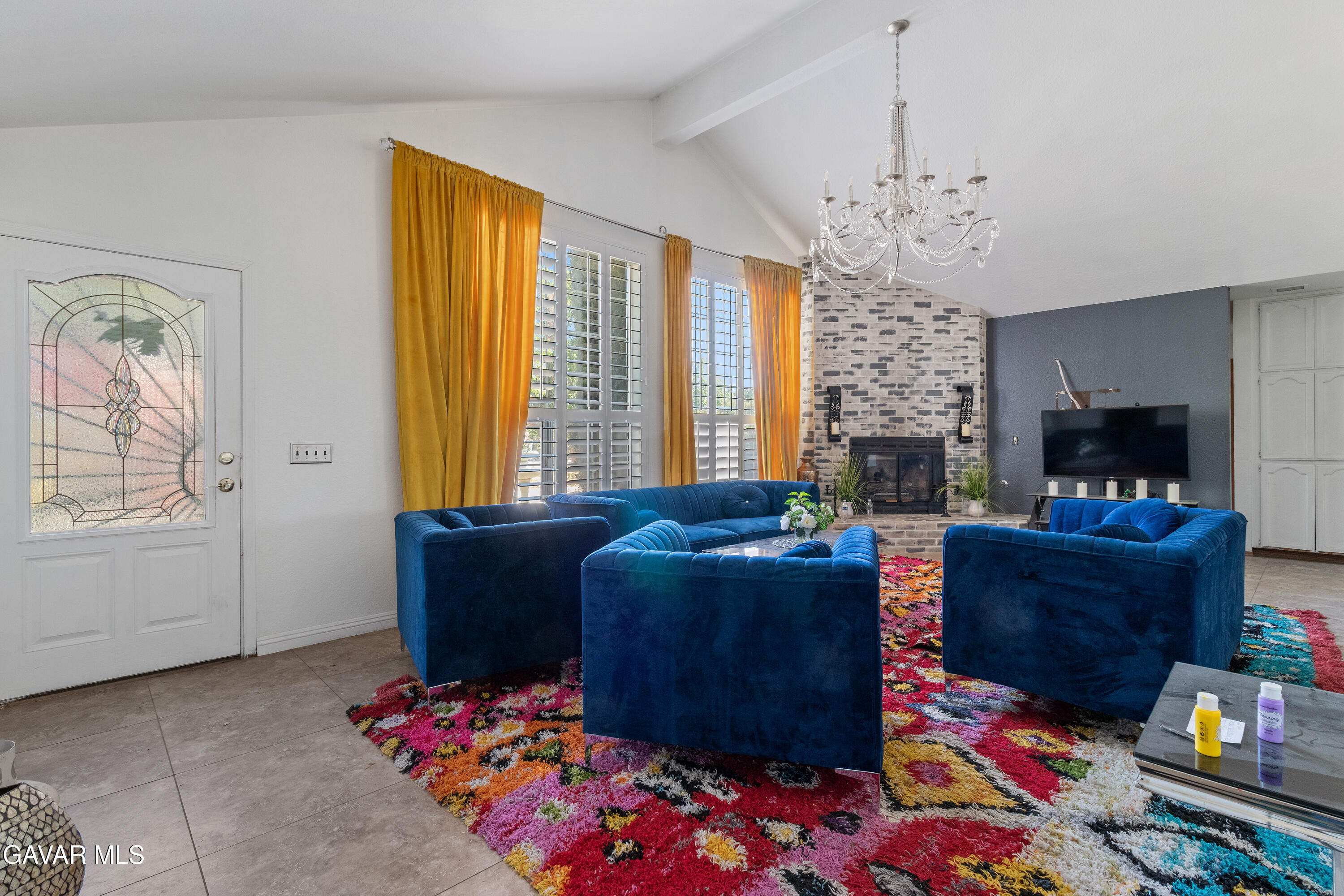 3735 Paula Lancaster, CA 93535 - Photo 12 of 54 Living room-2