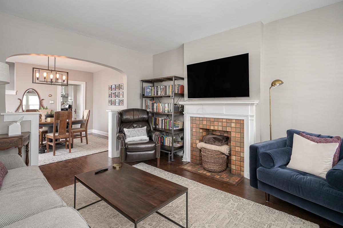 954 Thomas Road Columbus, OH 43212 - Photo 3 of 30