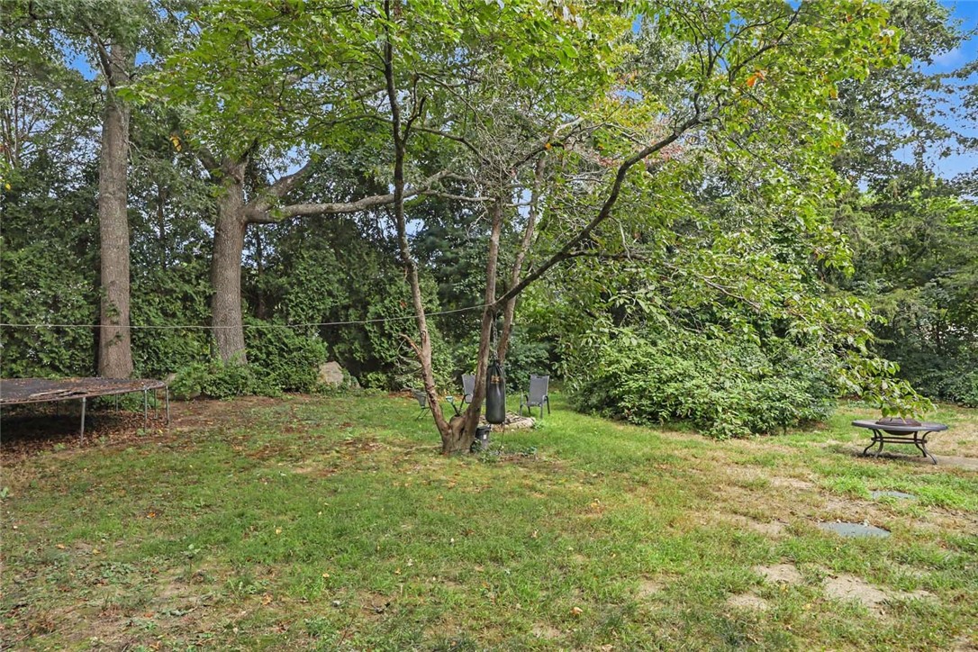 33 Evergreen Drive Exeter, RI 02822 - Photo 29 of 36 Gallery Image 29