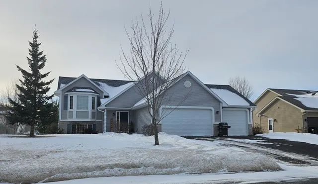 $399,900 | 13030 8th Avenue South, Zimmerman, MN 55398