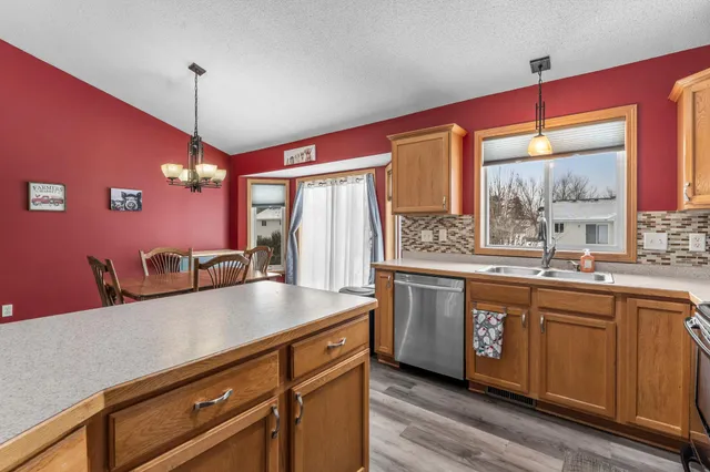 $399,900 | 13030 8th Avenue South, Zimmerman, MN 55398