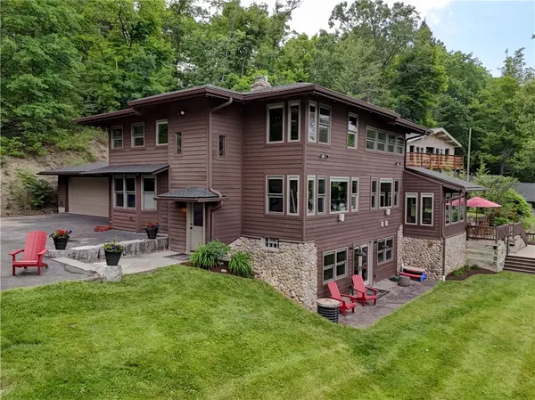 $2,495,000 | Undisclosed Address, Canandaigua Town, NY 14424
