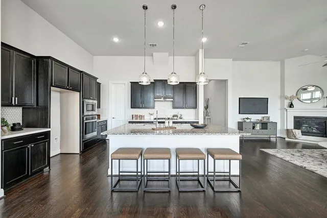 $439,800 | 2033 Elk Creek Drive, Leander, TX 78641