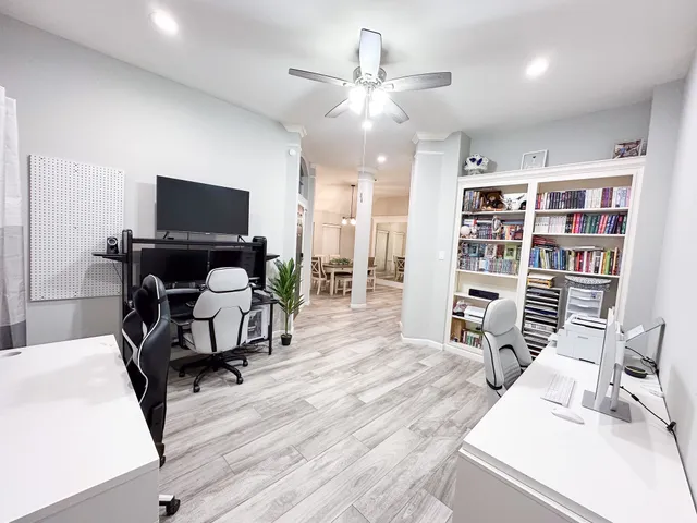 $378,500 | 3722 Paigewood Drive, Pearland, TX 77584