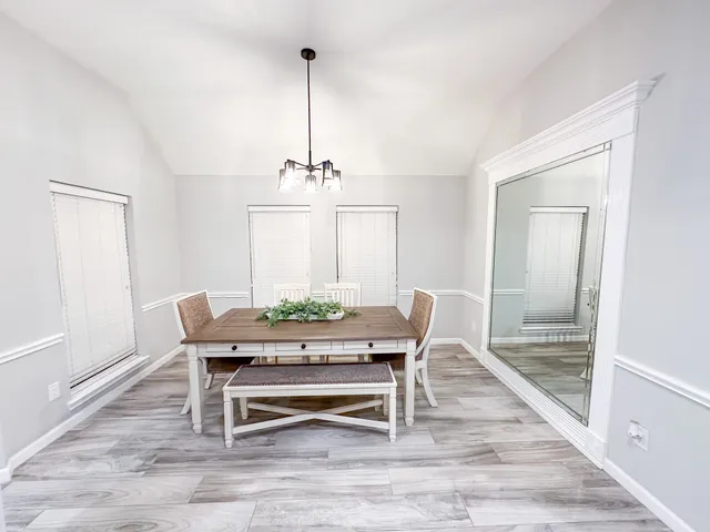 $378,500 | 3722 Paigewood Drive, Pearland, TX 77584