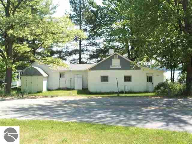 10545 Diamond Park Road Interlochen, MI 49643 - Photo 2 of 4 1645515-1.JPG