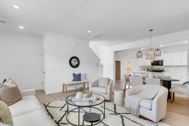 $416,500 | 1019 Mourning Warbler Way, Unit CC3179, Ravenel, SC 29470