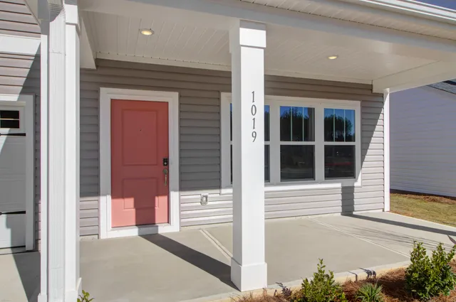 $416,500 | 1019 Mourning Warbler Way, Unit CC3179, Ravenel, SC 29470