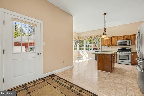 $1,100,000 | 721 Knight Island Road, Earleville, MD 21919