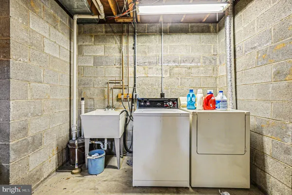 $1,100,000 | 721 Knight Island Road, Earleville, MD 21919