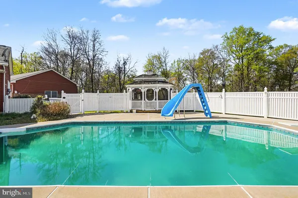 $1,100,000 | 721 Knight Island Road, Earleville, MD 21919