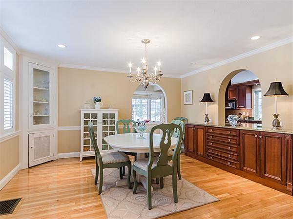 54 Clements Road Newton, MA 02458 - Photo 7 of 17
