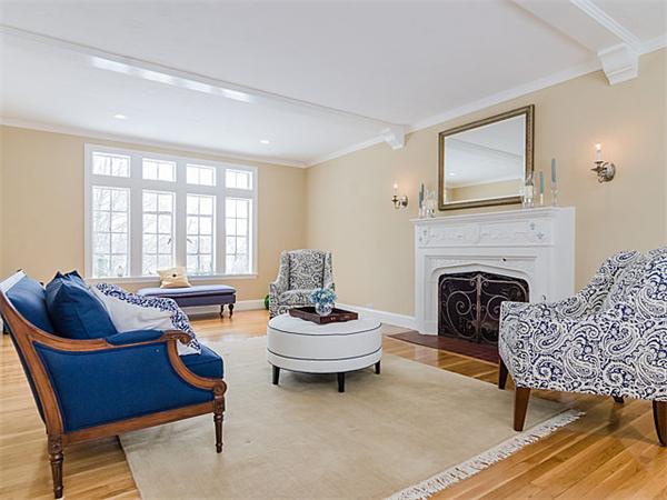 54 Clements Road Newton, MA 02458 - Photo 9 of 17