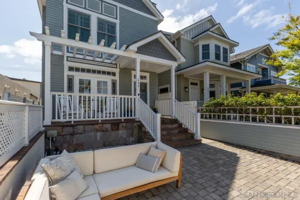$2,498,000 | 457 D Avenue, Coronado, CA 92118