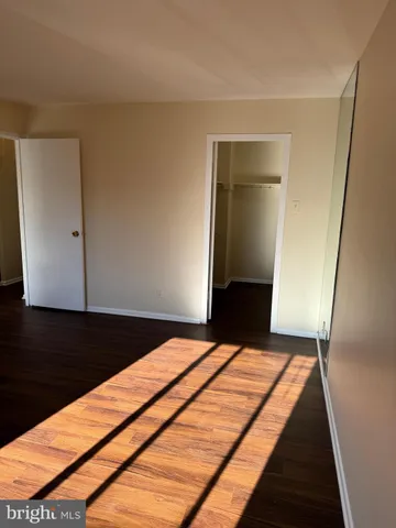 $1,900 | 5340 Holmes Run Parkway, Unit 301, Alexandria, VA 22304