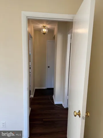 $1,900 | 5340 Holmes Run Parkway, Unit 301, Alexandria, VA 22304