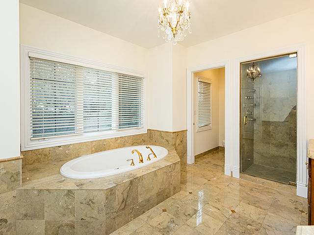 601 Kenmare Drive Burr Ridge, IL 60527 - Photo 15 of 27