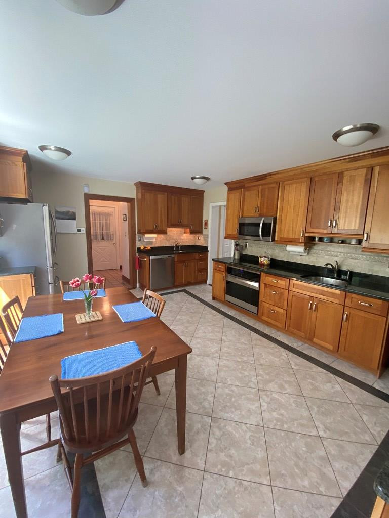 67 Ashley Road Plattsburgh, NY 12901 - Photo 2 of 51 Gallery Image 2