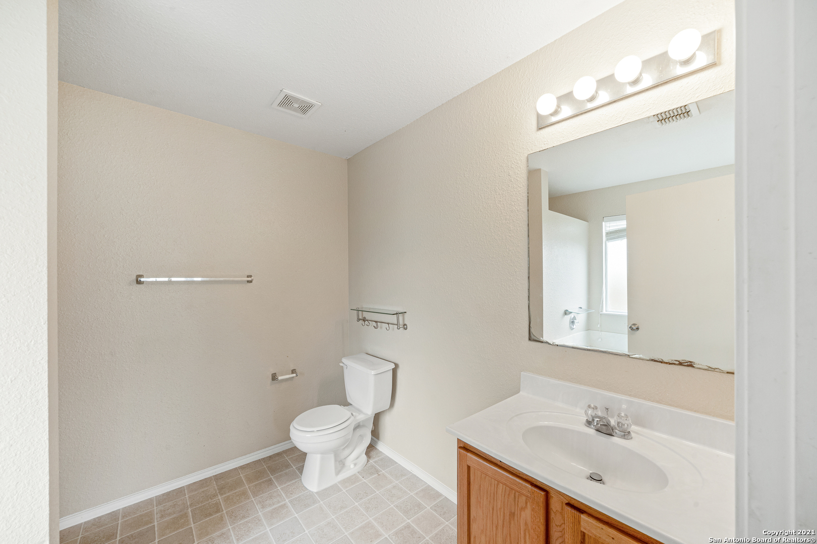 129 Creek Run Cibolo, TX 78108 - Photo 19 of 27