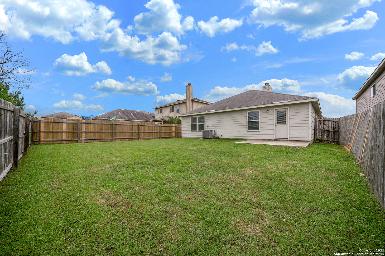 129 Creek Run Cibolo, TX 78108 - Photo 25 of 27