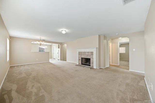 $1,595 | 129 Creek Run, Cibolo, TX 78108