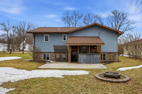 $250,000 | 5024 5th Street, Lake Park, MN 56554