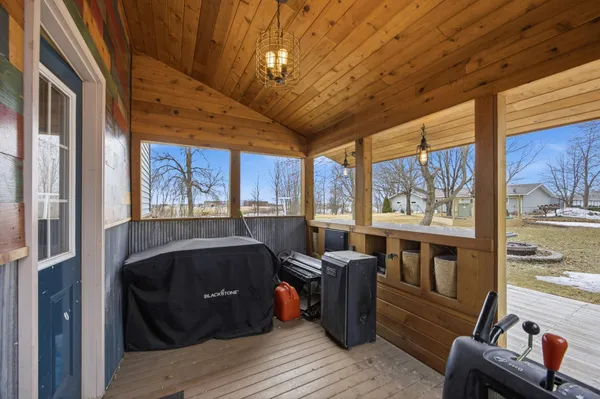 $250,000 | 5024 5th Street, Lake Park, MN 56554