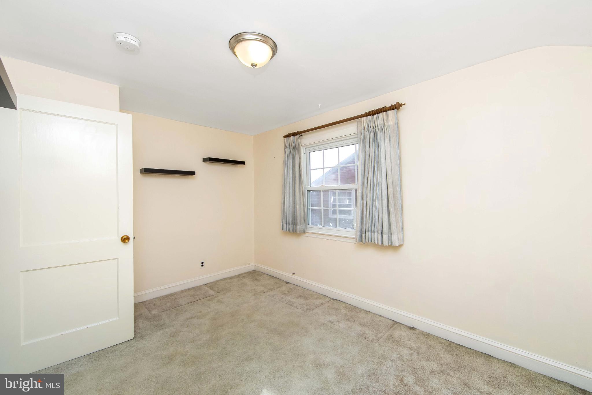 414 Stanfield Road Springfield, PA 19064 - Photo 35 of 51 an empty room with windows