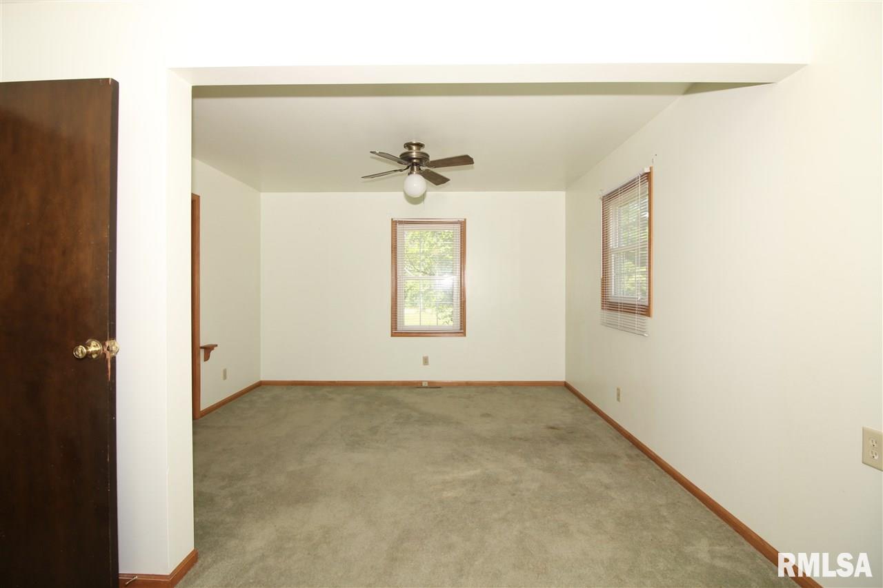 23651 East Sebree Road Canton, IL 61520 - Photo 12 of 24