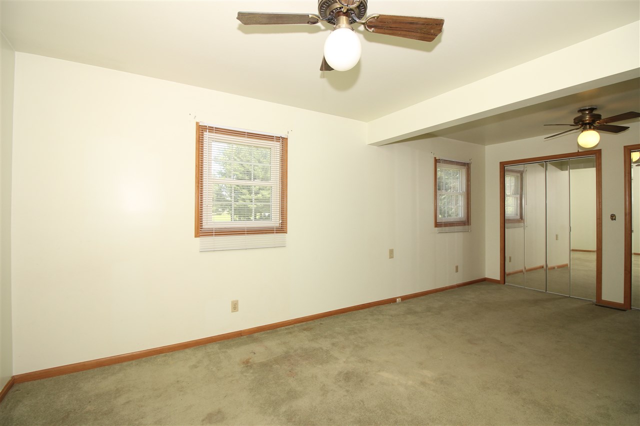 23651 East Sebree Road Canton, IL 61520 - Photo 14 of 24