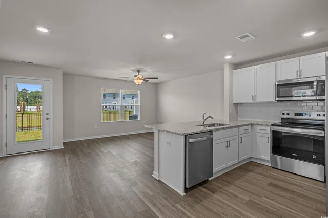 $2,200 | 344 Bayou Loop, Surfside Beach, SC 29575