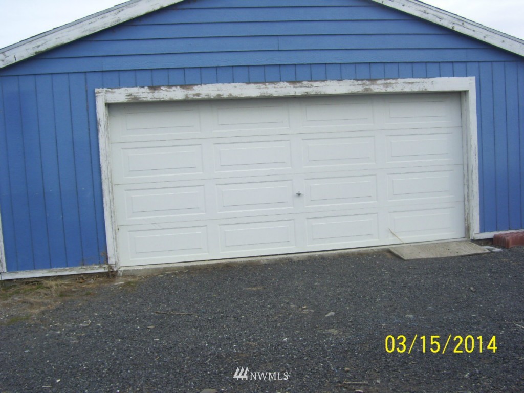 4622 McLaughlin Road Northeast Moses Lake, WA 98837 - Photo 5 of 10 Gallery Image 5