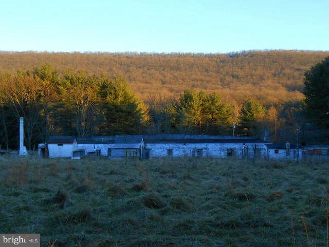 2410 Chestnut Grove Road Sharpsburg, MD 21782 - Photo 9 of 17 View