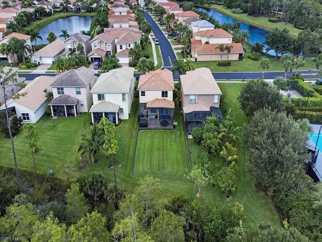 an aerial view of multiple house