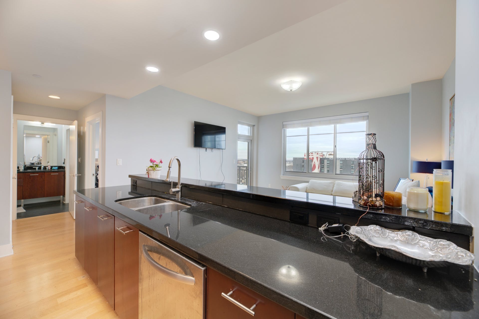 603 Davis Street, Unit 1808 Austin, TX 78701 - Photo 10 of 27